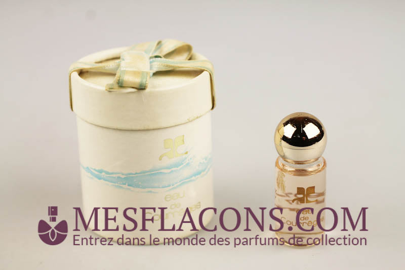 Eau de courrèges (Variante 1)