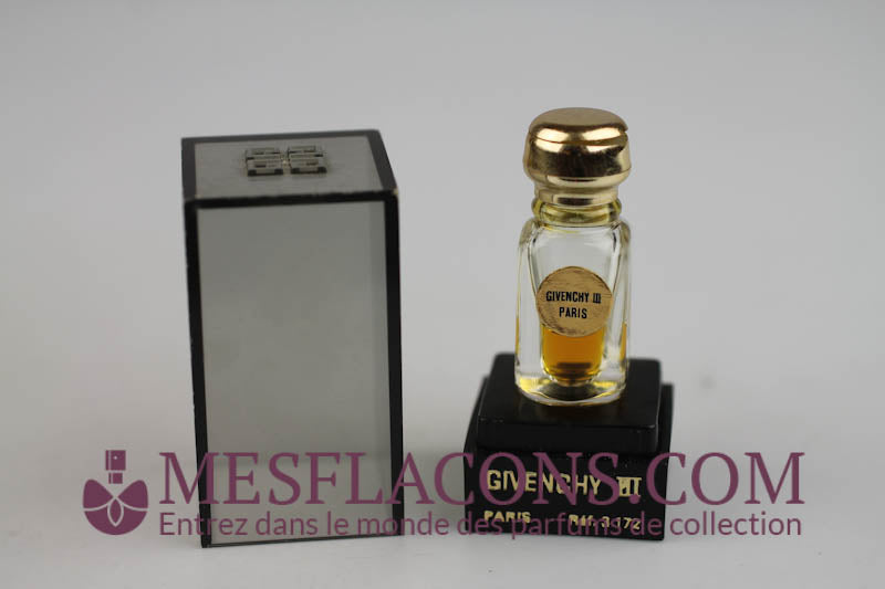 Givenchy III (Variante 4)
