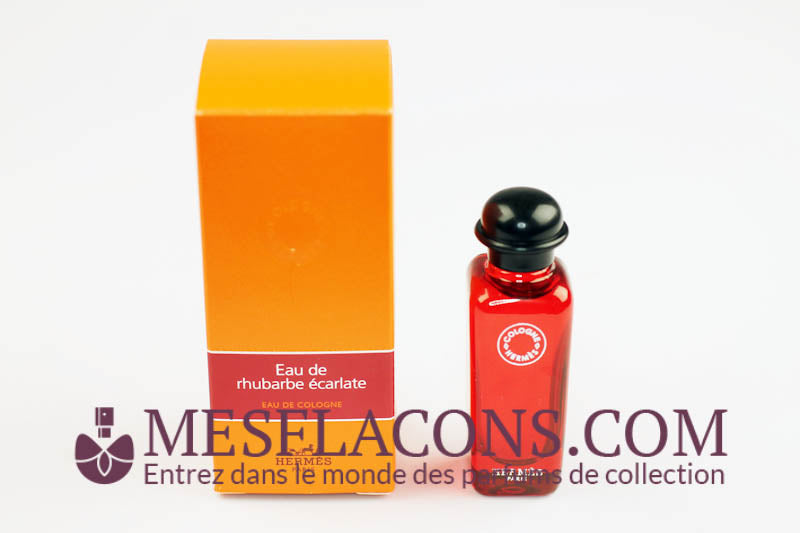 Eau de rhubarbe écarlate