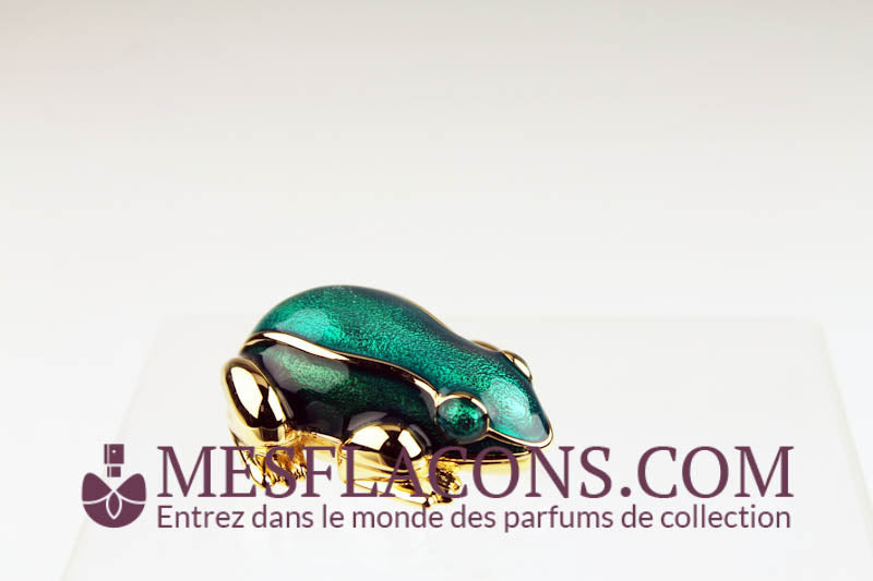 Concrète - White linen, frog