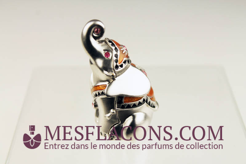 Concrète - Pleasures, Lucky elephant