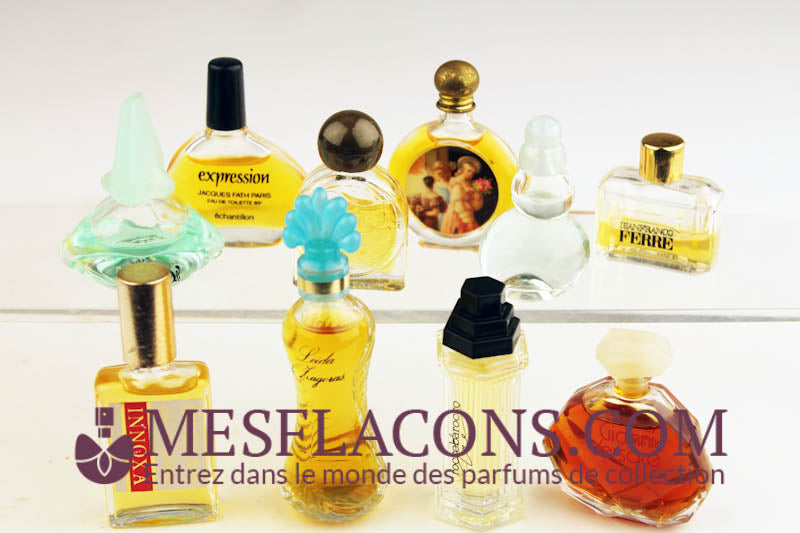 Lot de 10 miniatures féminines (marques différentes )
