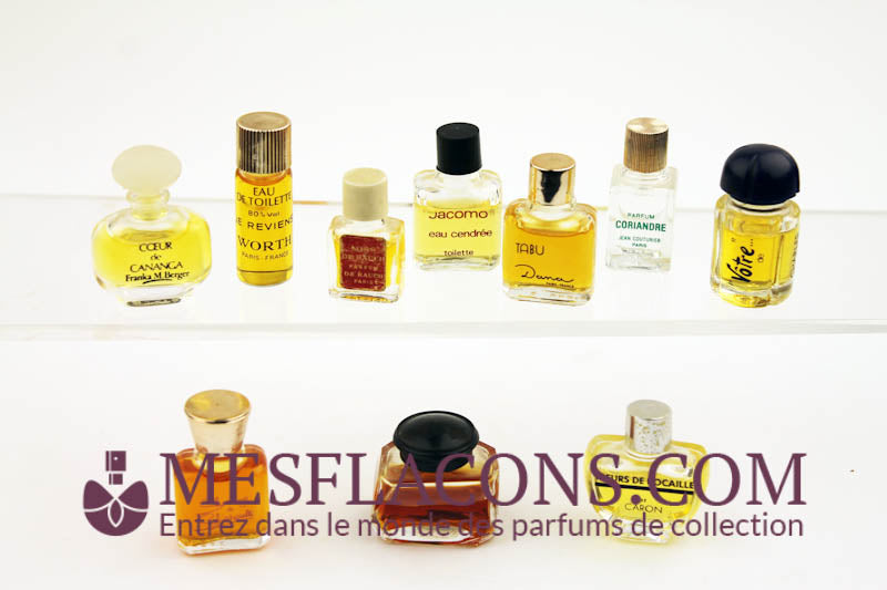 Lot de 10 micro miniatures féminines (marques différentes )