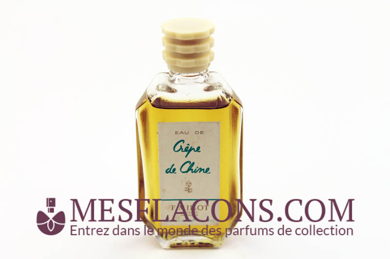 Eau crêpe de chine