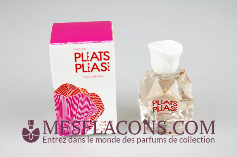 Pleats please